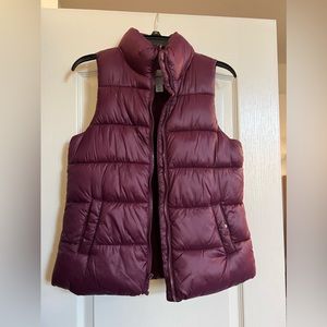 Women’s XS Old Navy puffy vest
